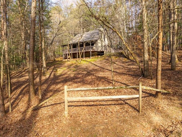 19 Blackberry Falls Lane, Ellijay, GA 30536