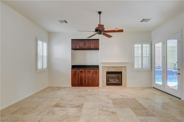 6641 Black Oaks Street, North Las Vegas, NV 89084