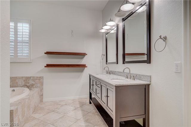 6641 Black Oaks Street, North Las Vegas, NV 89084
