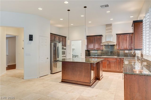 6641 Black Oaks Street, North Las Vegas, NV 89084