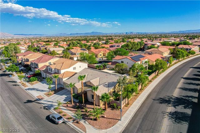 6641 Black Oaks Street, North Las Vegas, NV 89084