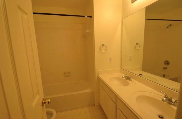 1219 Cambrian Park Court, Sugar Land, TX 77479