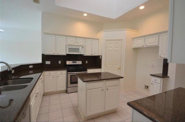 1219 Cambrian Park Court, Sugar Land, TX 77479