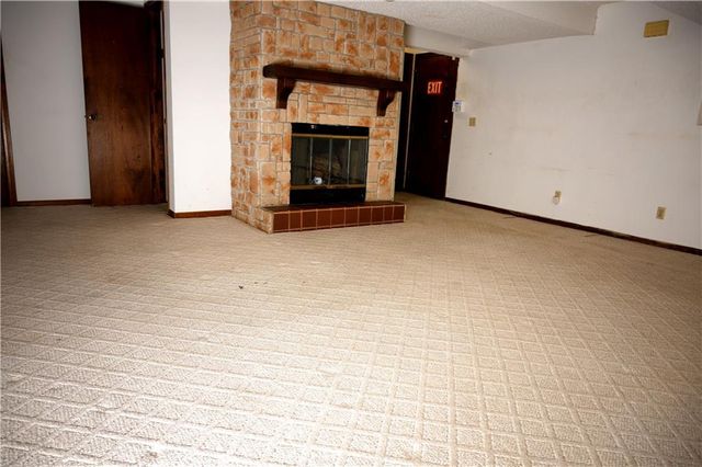 4123 Lloyd Street, Kansas City, KS 66103