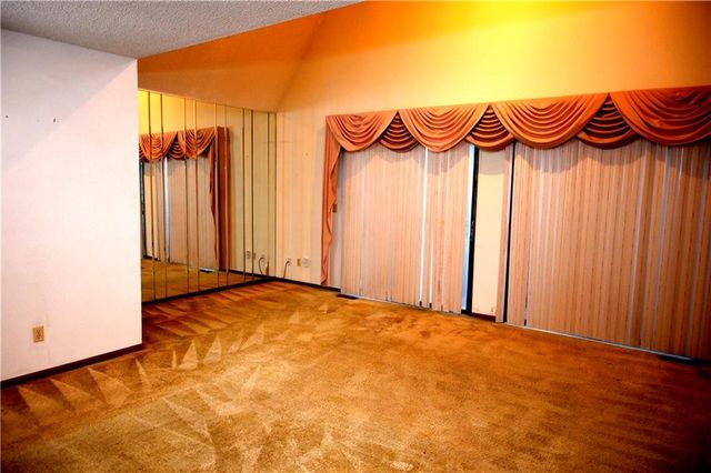 4123 Lloyd Street, Kansas City, KS 66103