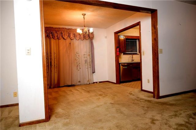 4123 Lloyd Street, Kansas City, KS 66103