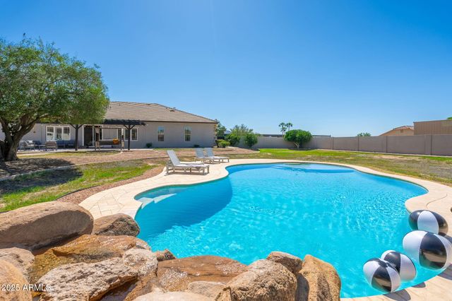 22807 S 179th Street, Gilbert, AZ 85298