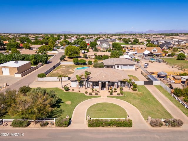 22807 S 179th Street, Gilbert, AZ 85298