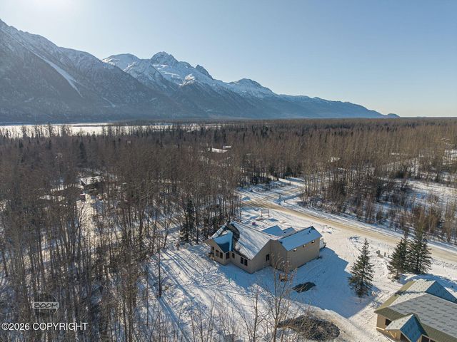 6003 S Gates Street, Palmer, AK 99645