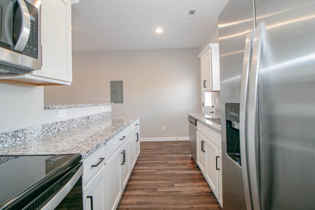 1115 Hillwood Drive #B6, Clarksville, TN 37040