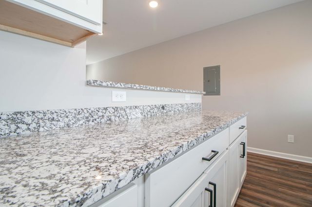 1115 Hillwood Drive #B6, Clarksville, TN 37040