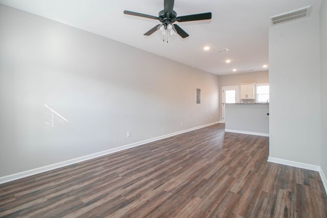 1115 Hillwood Drive #B6, Clarksville, TN 37040