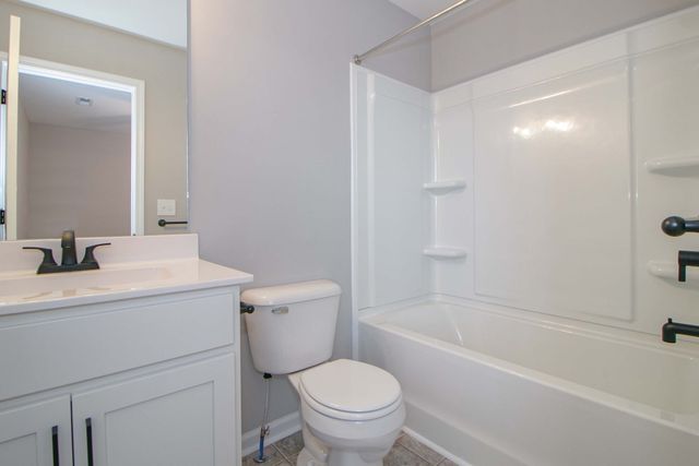 1115 Hillwood Drive #B6, Clarksville, TN 37040