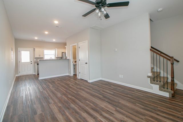 1115 Hillwood Drive #B6, Clarksville, TN 37040