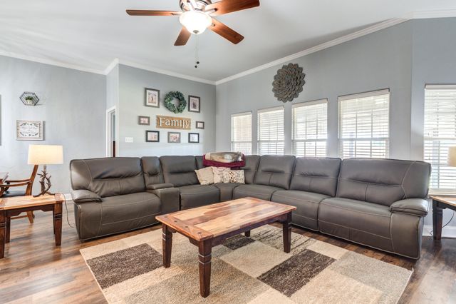 12505 Hartford Avenue, Lubbock, TX 79423