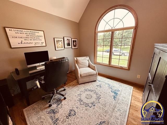 7442 SW Ambassador PL, Topeka, KS 66610