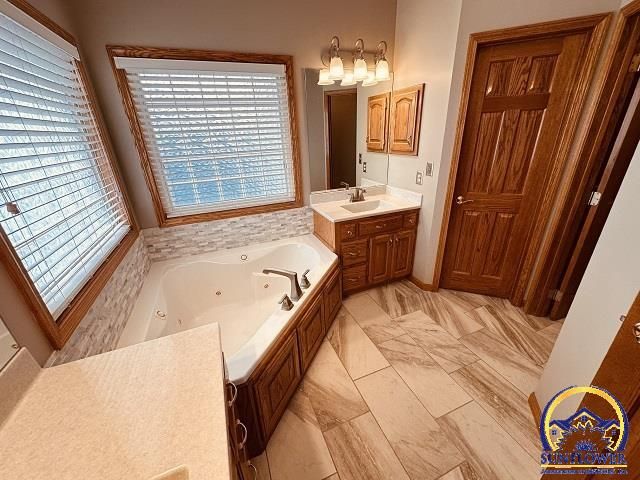 7442 SW Ambassador PL, Topeka, KS 66610