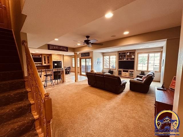 7442 SW Ambassador PL, Topeka, KS 66610