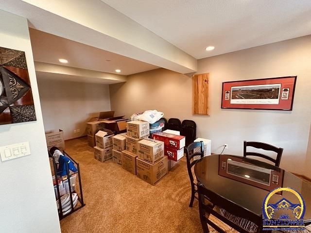7442 SW Ambassador PL, Topeka, KS 66610