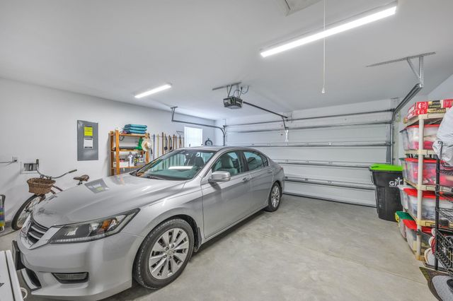 604 Wallace Dr., Little River, SC 29566