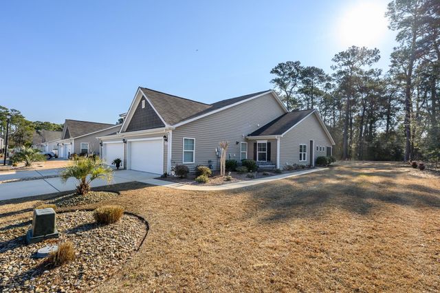 604 Wallace Dr., Little River, SC 29566