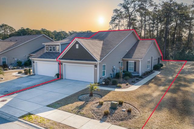 604 Wallace Dr., Little River, SC 29566