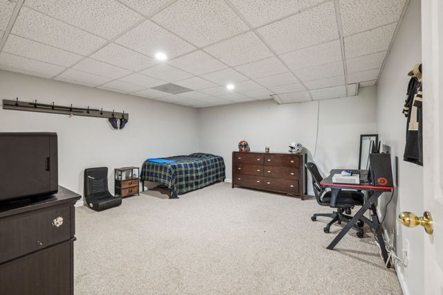 221 Main St, E, Hickman, TN 38567