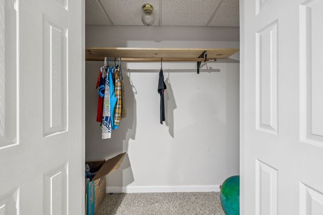 221 Main St, E, Hickman, TN 38567