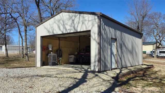 114305 S 4209, Eufaula, OK 74432