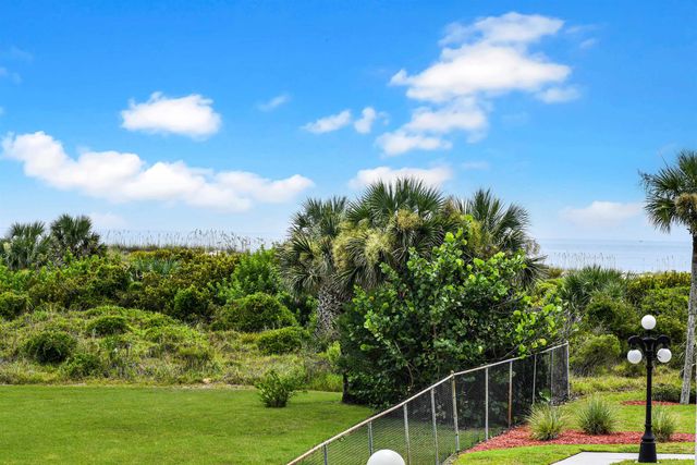 2 Dondanville Rd 212, St Augustine, FL 32080