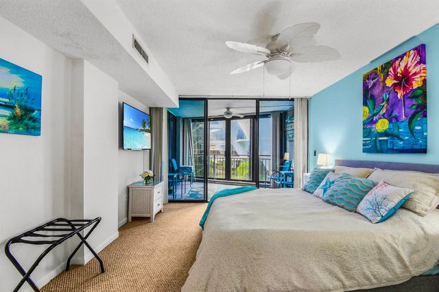 2 Dondanville Rd 212, St Augustine, FL 32080