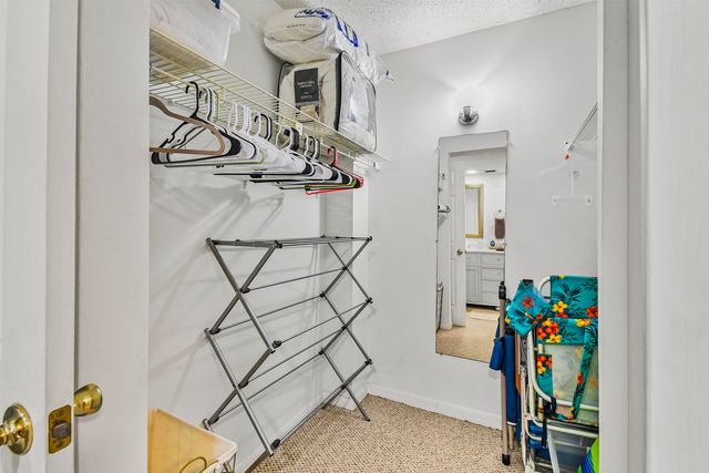 2 Dondanville Rd 212, St Augustine, FL 32080