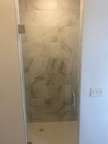 212 N Center Street 703, Bloomington, IL 61701