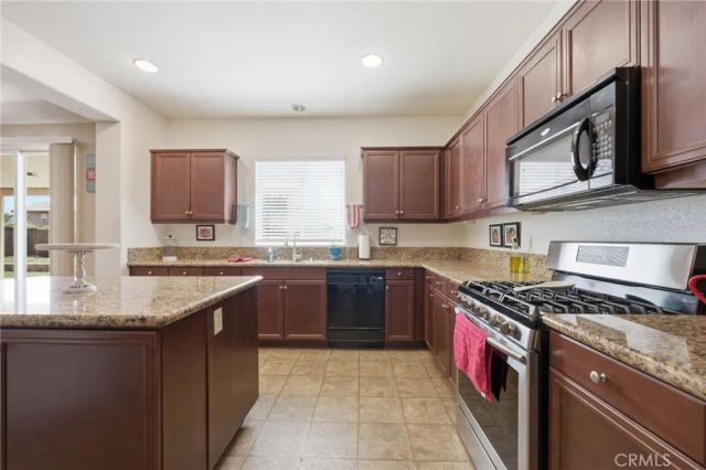 1447 Daffodel Way, Beaumont, CA 92223