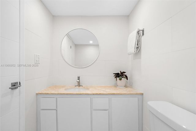 5401 Collins Ave 632, Miami Beach, FL 33140