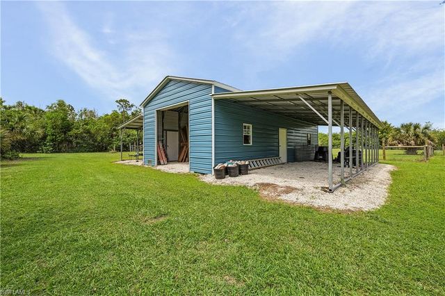 7697 Beach Daisy LN, Bokeelia, FL 33922