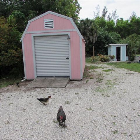 7697 Beach Daisy LN, Bokeelia, FL 33922