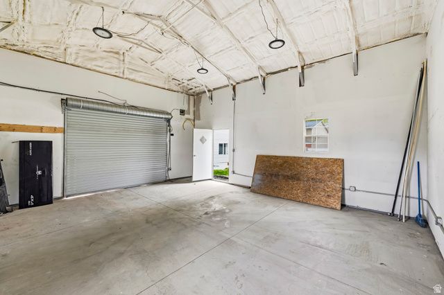 1561 W 1725 S, Woods Cross, UT 84087