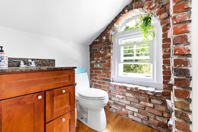 6r Fairview Ave, Swampscott, MA 01907