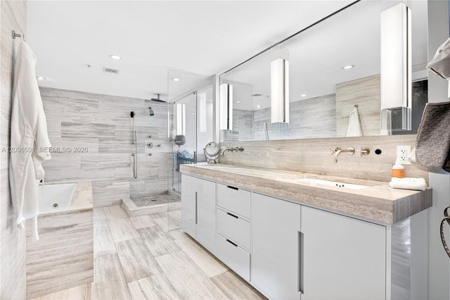 1900 Sunset Harbour Dr TS02, Miami Beach, FL 33139