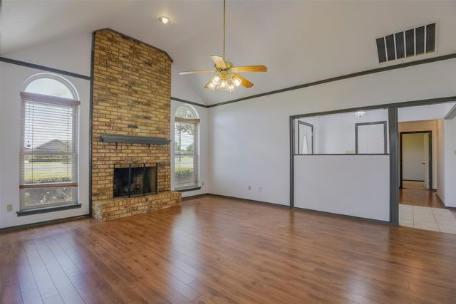 519 Hiwasee Road, Waxahachie, TX 75165