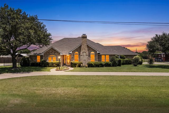 519 Hiwasee Road, Waxahachie, TX 75165