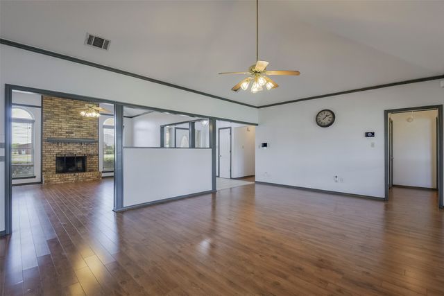 519 Hiwasee Road, Waxahachie, TX 75165