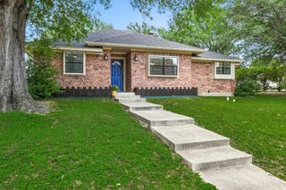 2405 Castle Street, Irving, TX 75038
