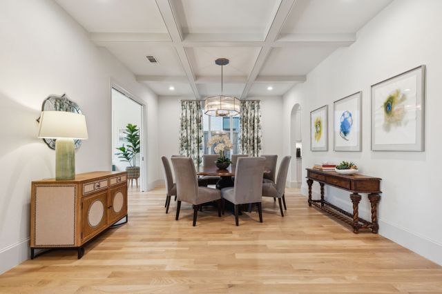 6622 Blue Valley Lane, Dallas, TX 75214