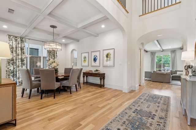 6622 Blue Valley Lane, Dallas, TX 75214