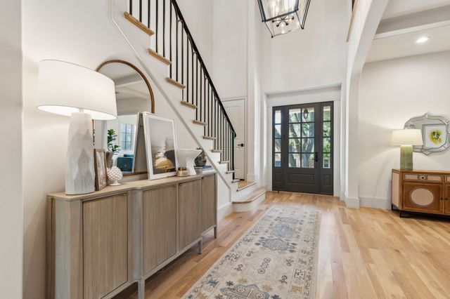 6622 Blue Valley Lane, Dallas, TX 75214