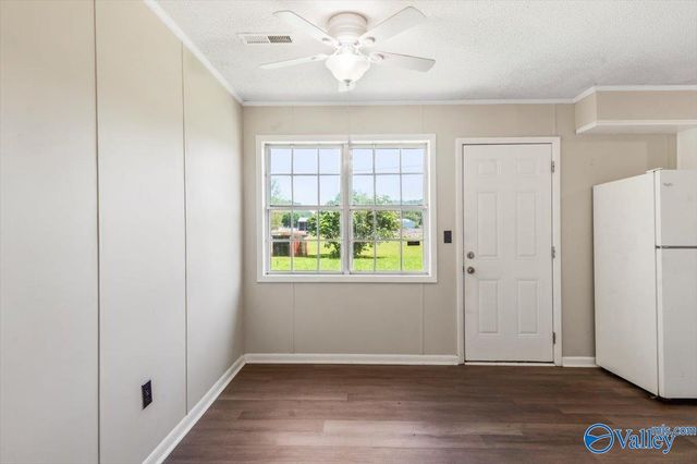 80 Mcdonald Lane, Guntersville, AL 35976