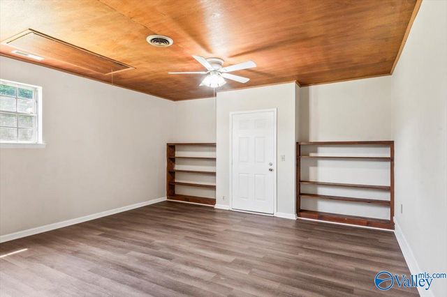 80 Mcdonald Lane, Guntersville, AL 35976