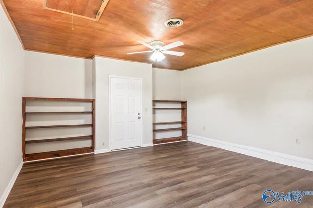 80 Mcdonald Lane, Guntersville, AL 35976